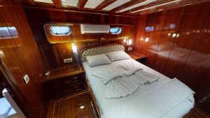 Dear-Lila-08192023_014444